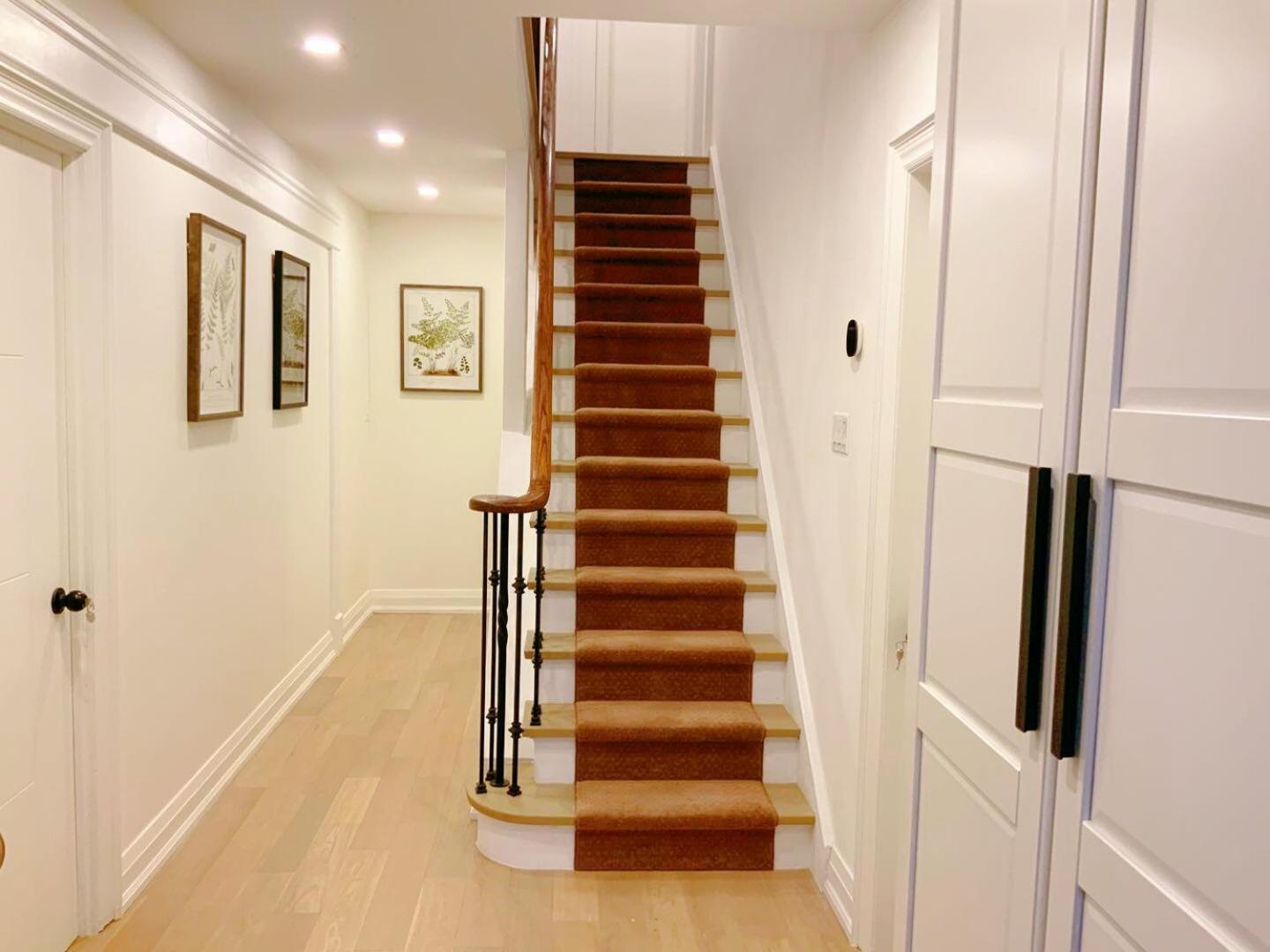 Leaside Garden Guesthouse Торонто Экстерьер фото